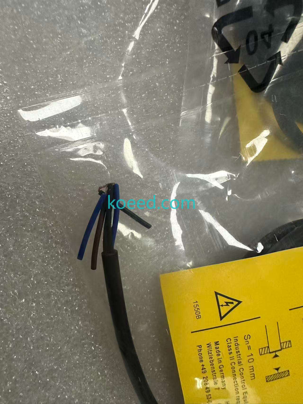 DBI10U-M30-AP4X2 1582231 - Product View